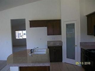 4th image of 14309 Savanna St
