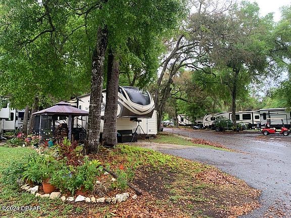 5th image of 25150 NE 142nd Pl Lot 213