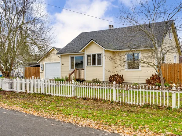 145 N 2nd St, Creswell, OR 97426