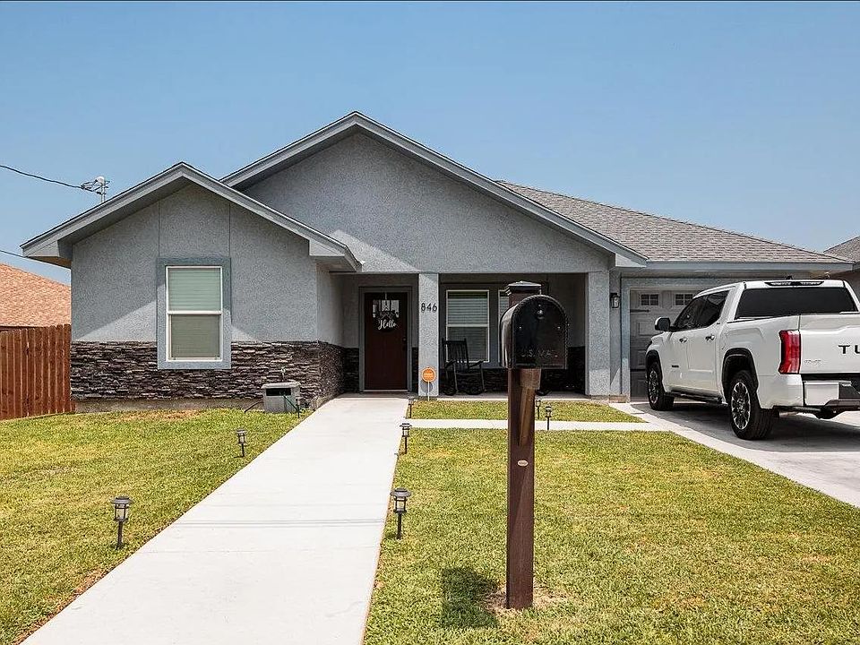 1st image of 846 Lenora Ave
