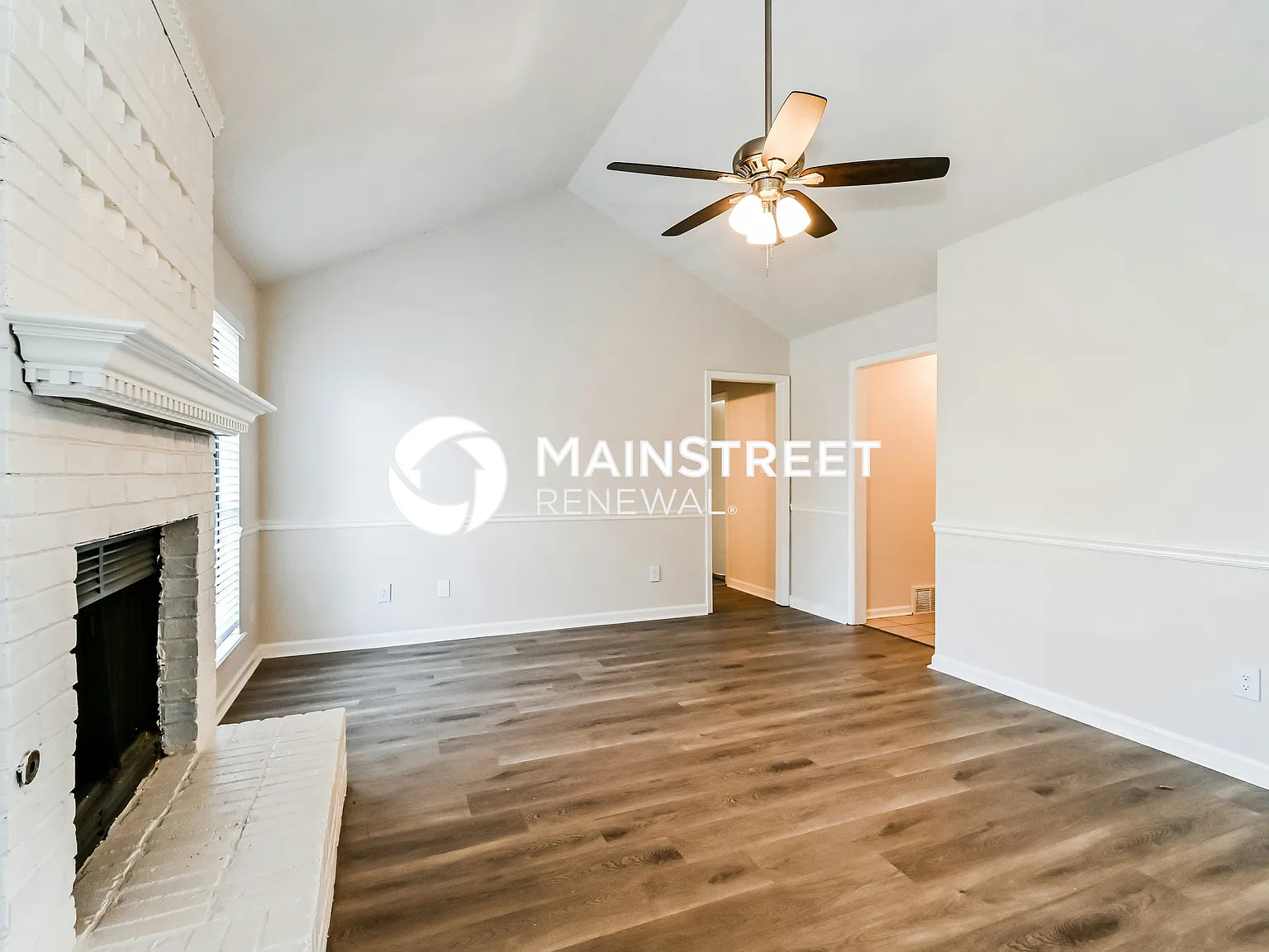 10126 Stephenson Ln — Photo 3