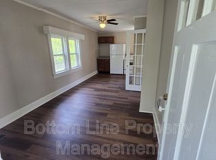 182 Cabarrus Ave E, Concord, NC 28025