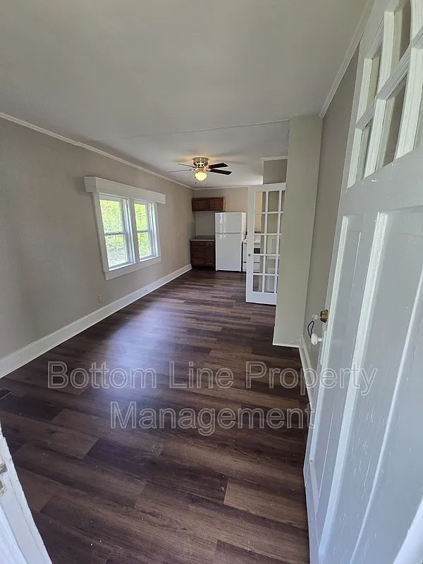 Building Photo - 182 Cabarrus Ave E