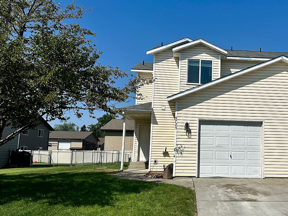 Front view of your duplex!