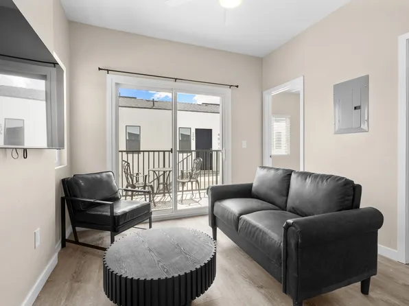 4972 54th St #202, San Diego, CA 92115