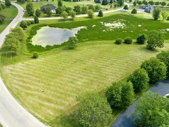 5N833 E Sunset Views Dr, St Charles, IL 60175