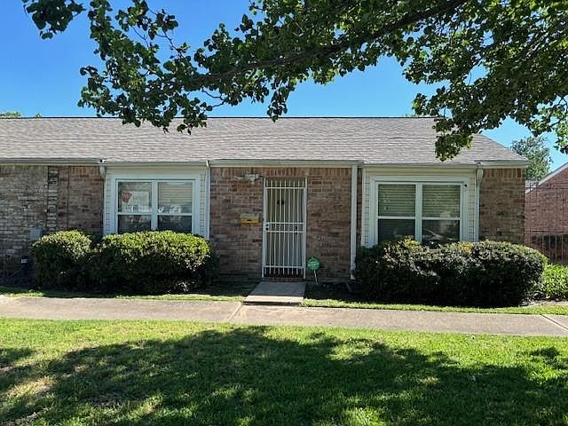 1st image of 10913 Bexley Dr #913