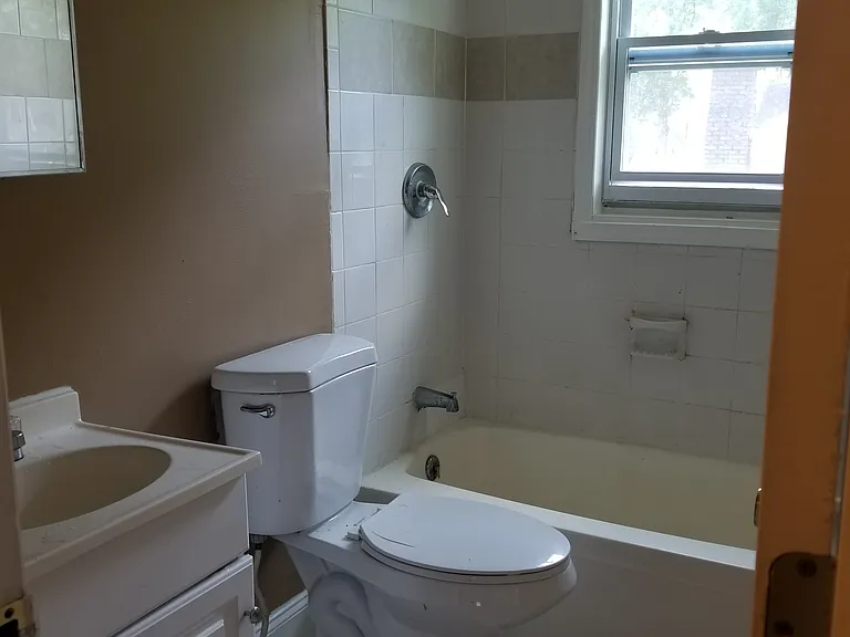 2808 Mayfair Ave #2 — Photo 6