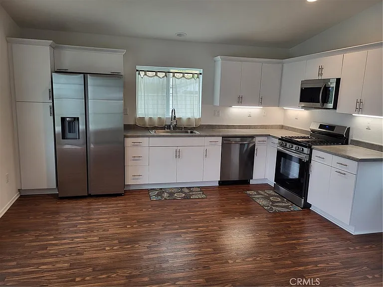 3445 E Ketring Ct — Photo 4