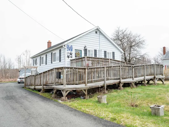 46 Quarry Rd, Glace Bay, NS B1A 1G1