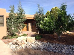 221 Sereno Dr, Santa Fe, NM 87501