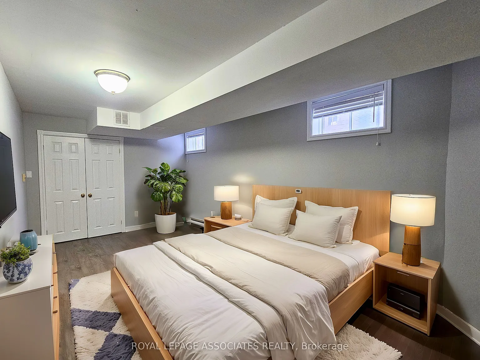 2 bed, $2,100 — Photo 3
