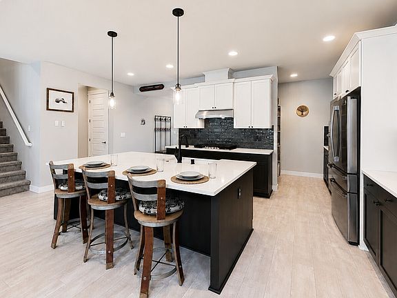4th image of 5542 NW Brightway Street
