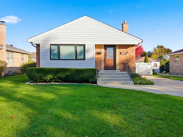 7448 W Jonquil Ter, Niles, IL 60714