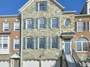 18472 Callaway Gardens Sq, Leesburg, VA 20176