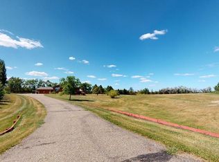 11123 SW 40 T St, Dickinson, ND 58601