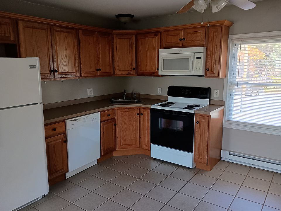 1st image of 181 Main St #B