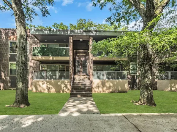 12427 Flatlands Avenue 1A image 2 of 20