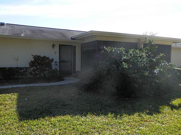 5th image of 1121 Queen Anne Dr #D