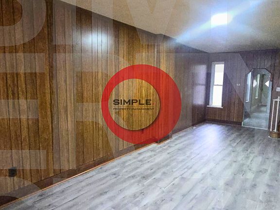 5th image of 1040 Madison Ave