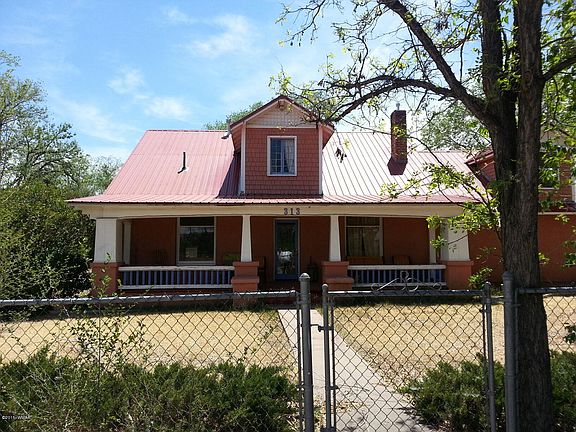 2nd image of 313 N Main St