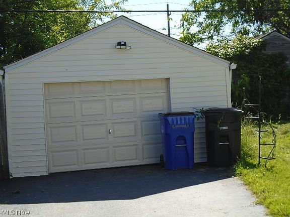 5th image of 4357 E 144th St