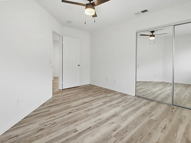 1774 Elm Ave — Photo 35