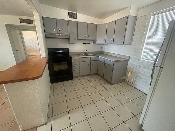 3rd image of 4109 E Cooper St APT D