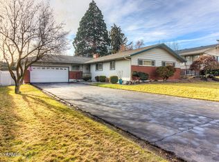5002 Douglas Dr, Yakima, WA 98908
