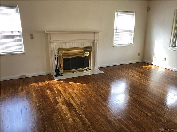 5th image of 1610 Earlham Dr