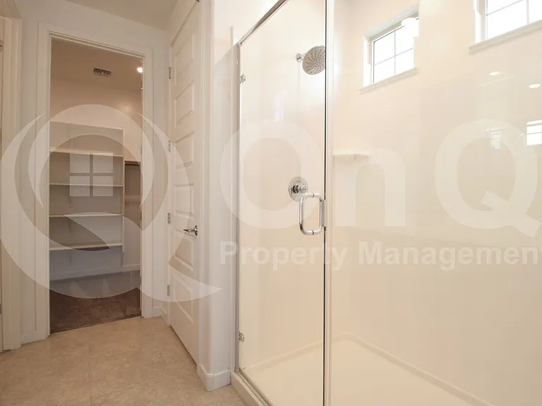 1158 E Sabino Dr — Photo 18