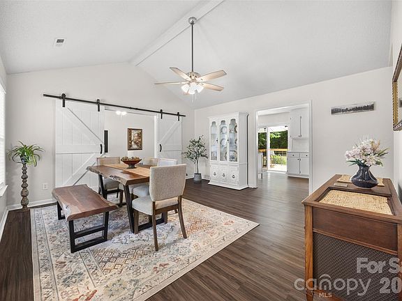 4th image of 1208 Courtney Cove Ct