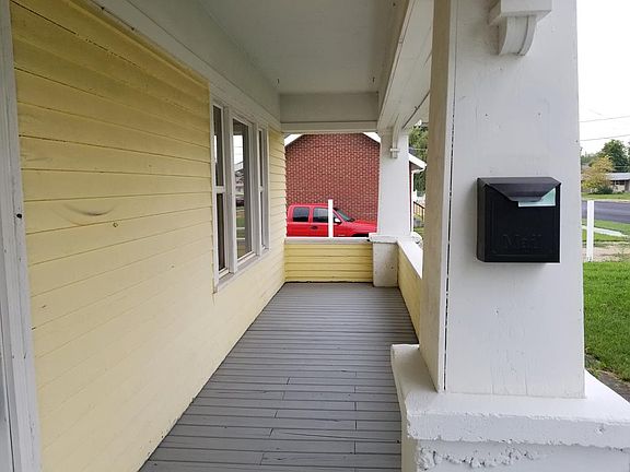 4th image of 191 N Milton Ave