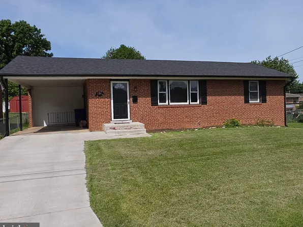 126 Clymer Ave, Front Royal, VA 22630