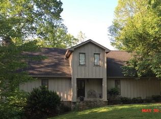 214 Memorial Dr, Rising Fawn, GA 30738