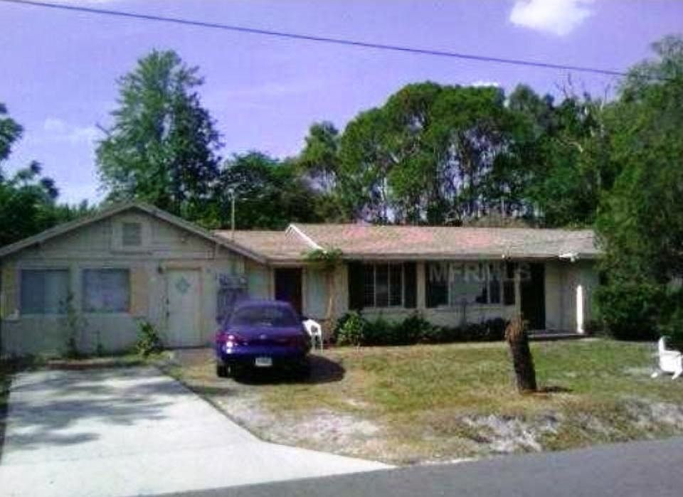 1st image of 2126 Roselawn St