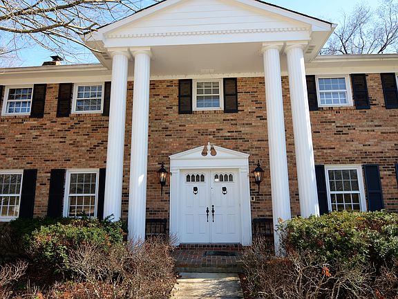 3rd image of 7975 Spiritwood Ct