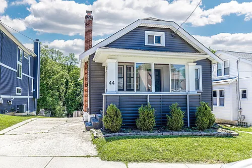 44 Indiana Ave Photo 1