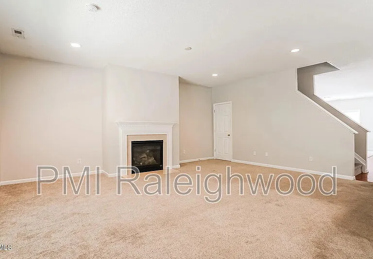 4443 Karlbrook Ln — Photo 4