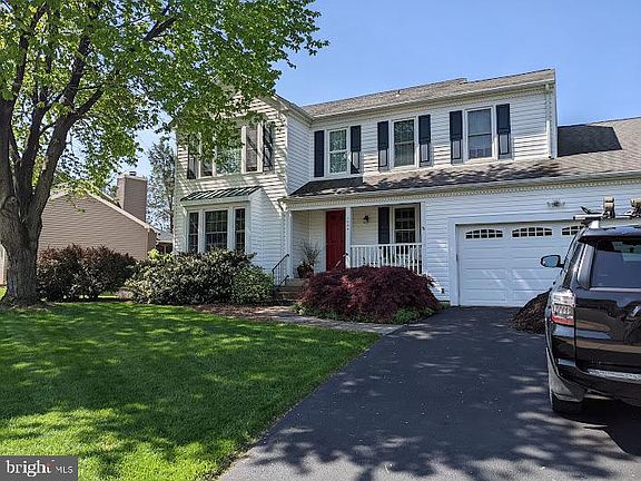 2nd image of 3594 Plum Dale Dr