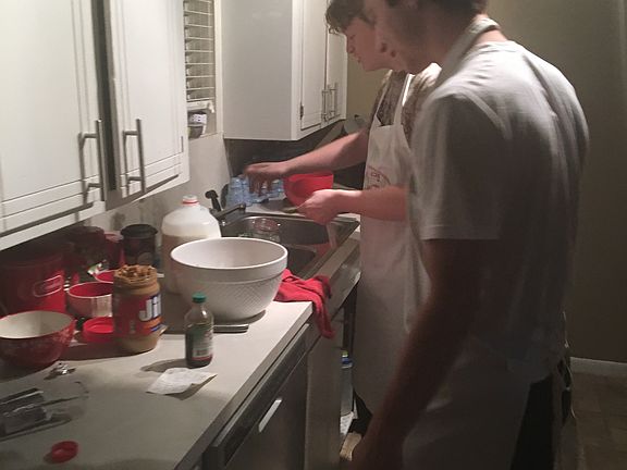 Kitchen w/as appliances