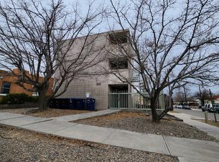 221 Maple St NE APT 81, Albuquerque, NM 87106