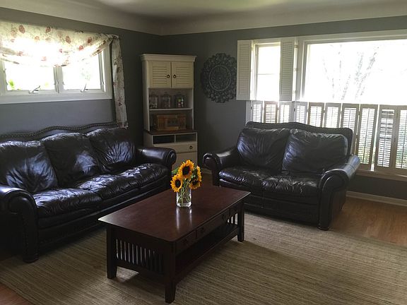 4th image of 6572 Gates Mills Blvd