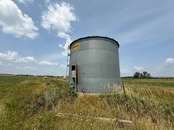 1 SW Corner 61st St, Southeast And Co Rd 63 Dickey, ND 58431