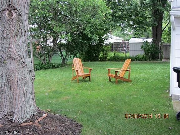 5th image of 908 Livermore Ln