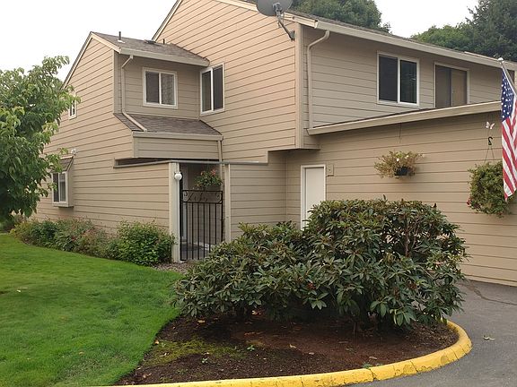 2nd image of 8604 NE Mason Dr Unit 11