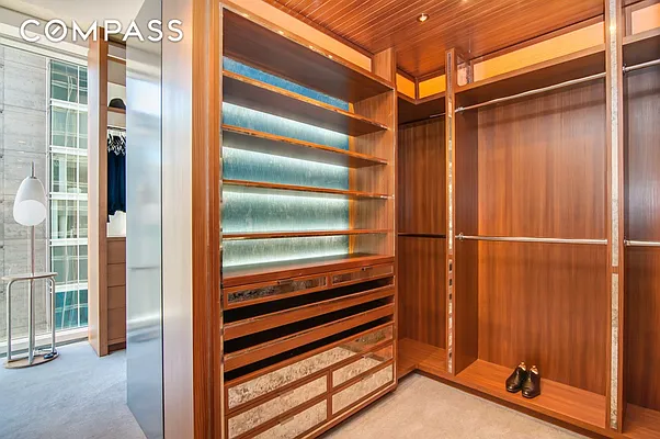 Sold by Compass | media 19