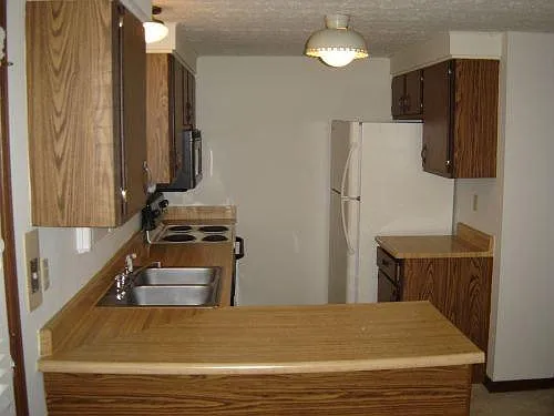 1758 Watertower Dr — Photo 3
