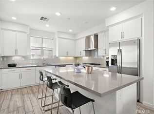 144 Paramount, Irvine, CA 92618