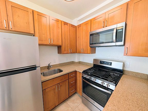 3rd image of 3478 18th St #37